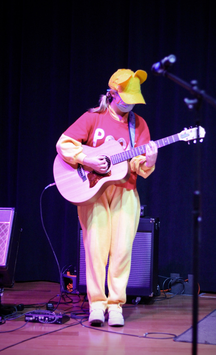 Rio's Smamble performs Playathon