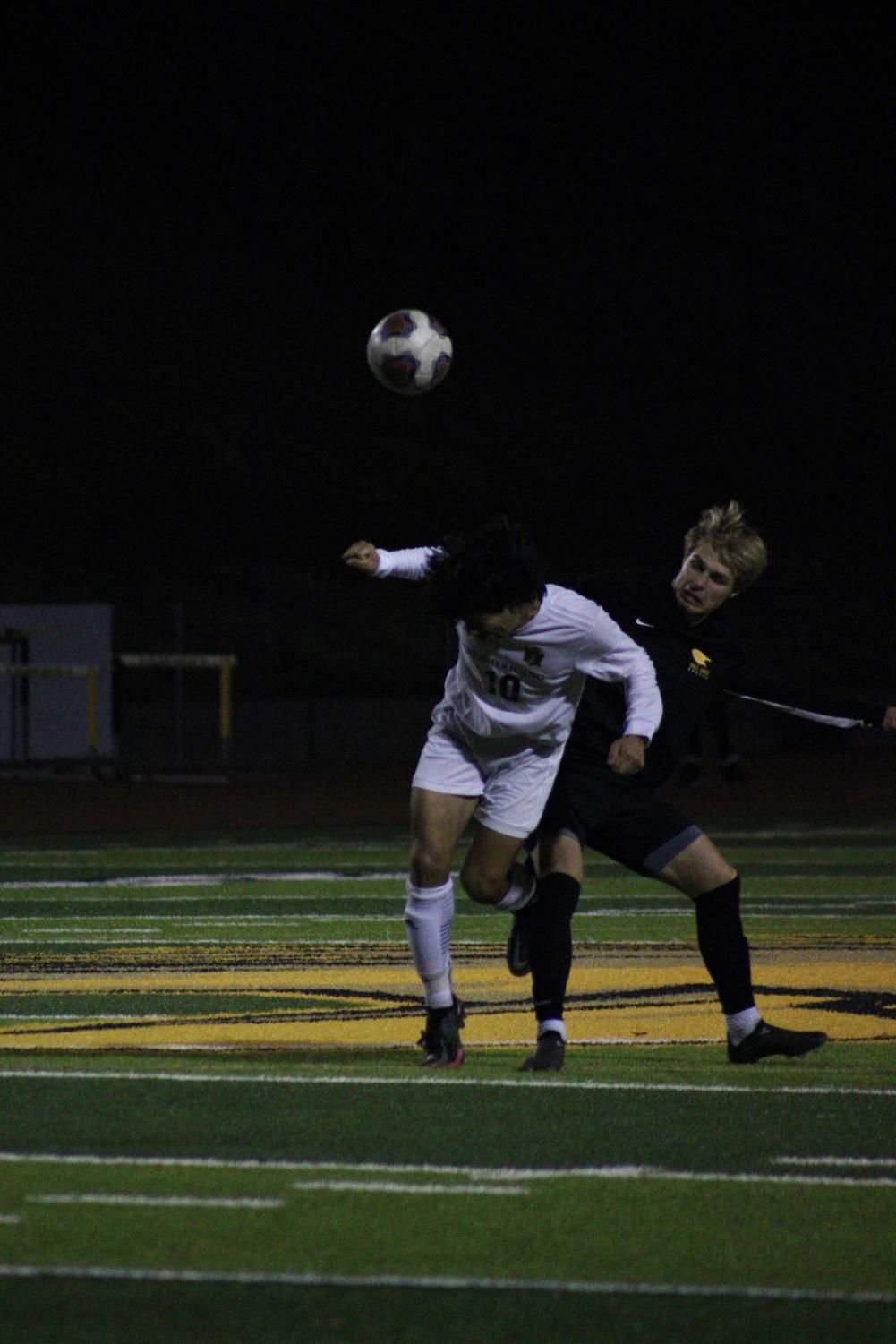 Boys Soccer defeats Del Oro to advance to the Section Championship