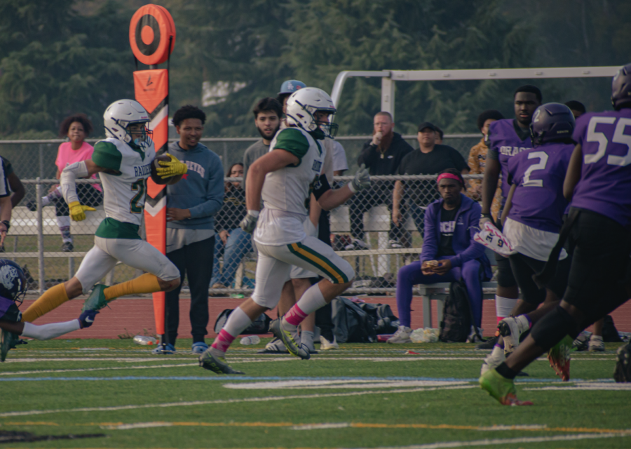 Rio Americano defeated Sacramento High 35-28 on Nov 29. The Saturday afternoon contest was the first game played at Rio in more than three years. Photos by Rami Al Mufti.