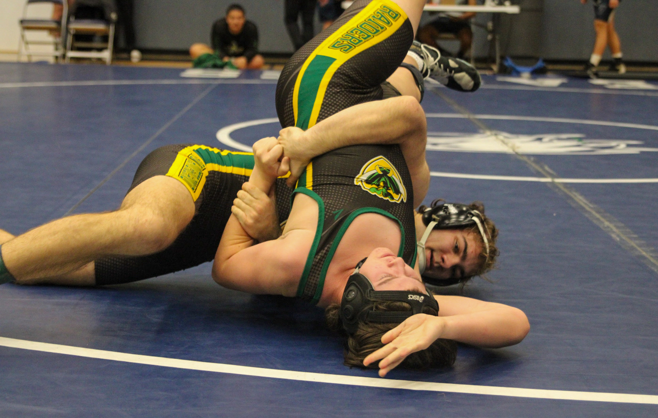 Photos: Wrestling Team Advances to Section Finals