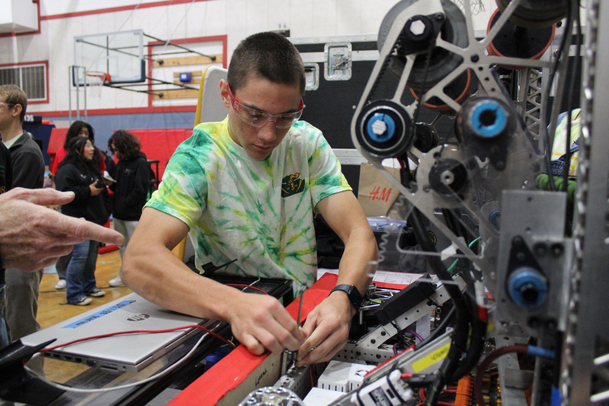 Robotics Team Finishes Fourth in First Competition of the Season, Looks to Improve Rankings