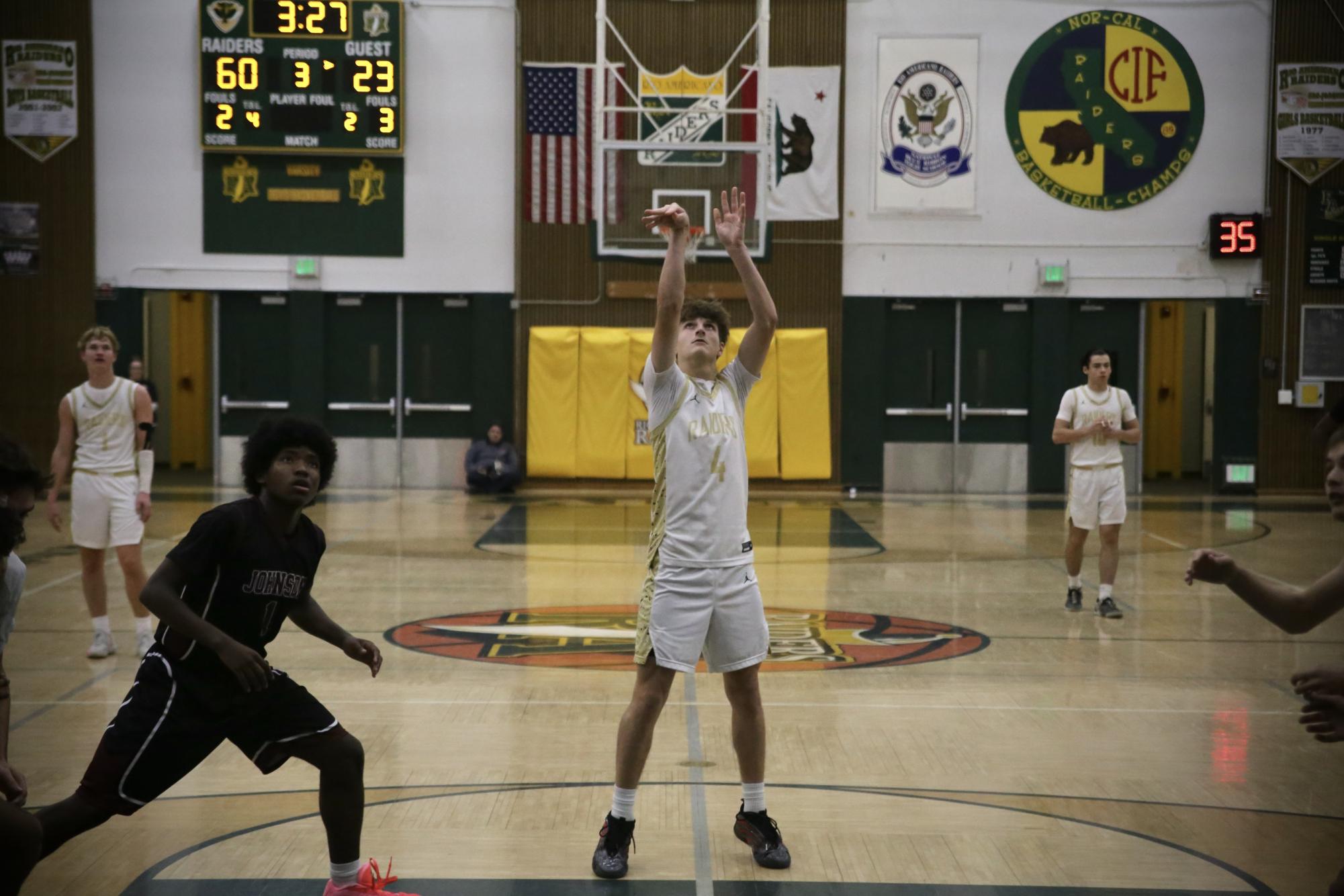 Raider Basketball Photos
