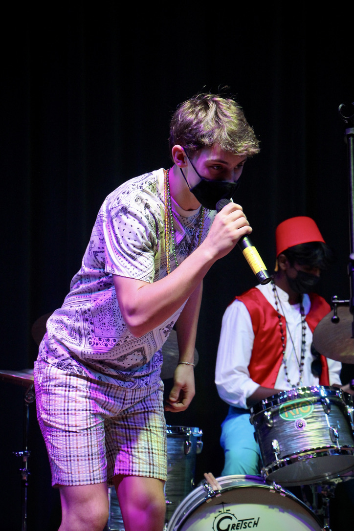 Rio's Smamble performs Playathon
