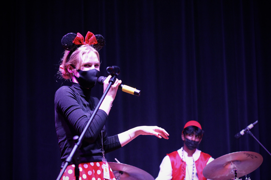 Rio's Smamble performs Playathon