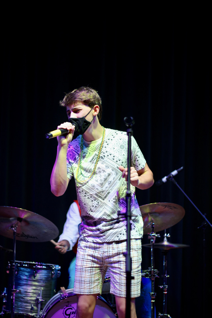 Rio's Smamble performs Playathon